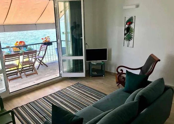 Pied Dans L'eau Casa vacanze Brezzo